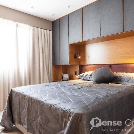 Apartamento 2 Suites - 650M Da Rua Coberta Грамаду Экстерьер фото