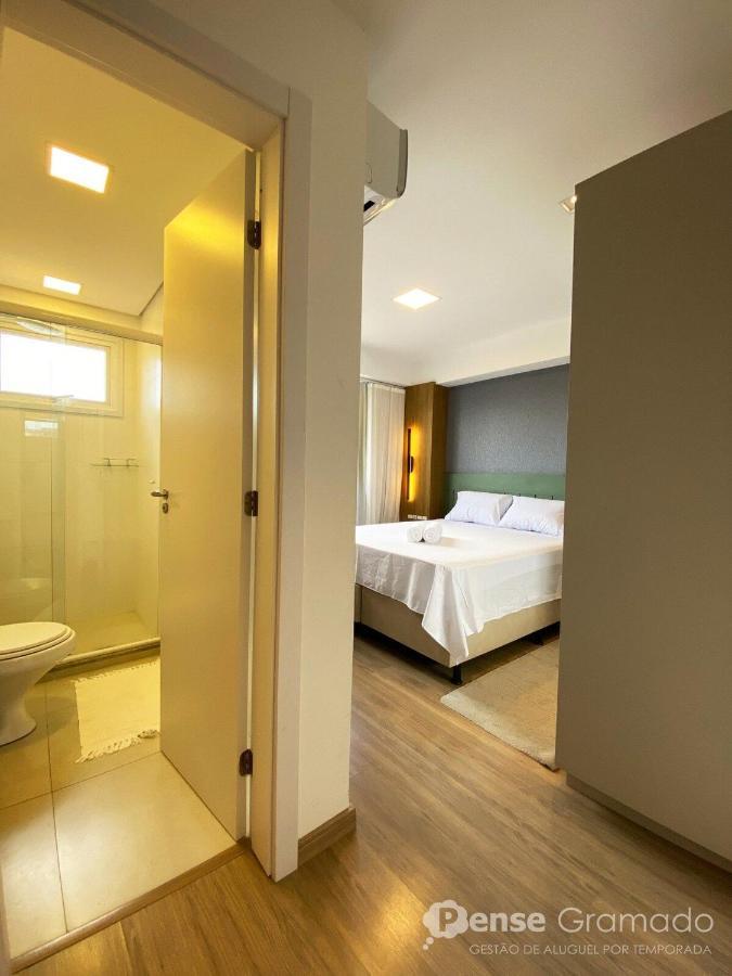 Apartamento 2 Suites - 650M Da Rua Coberta Грамаду Экстерьер фото