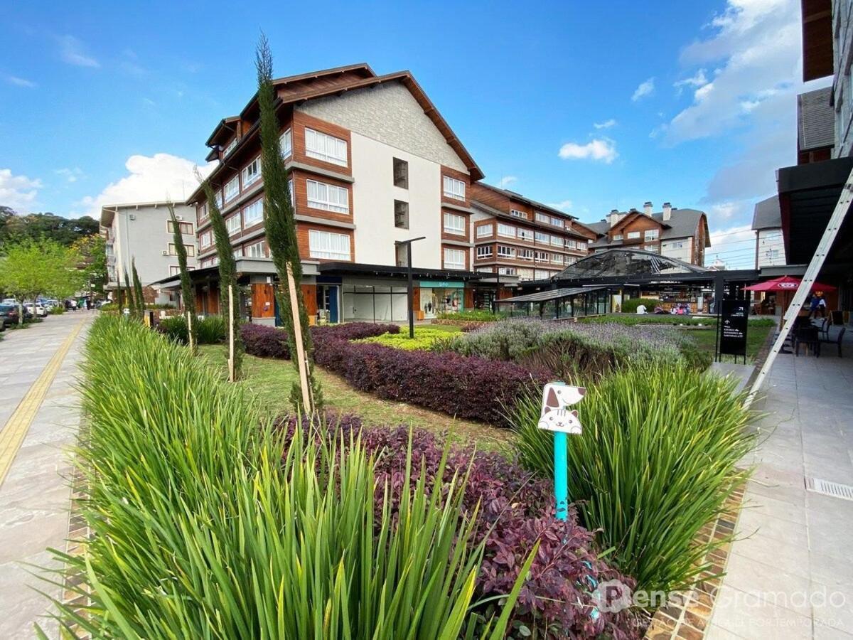 Apartamento 2 Suites - 650M Da Rua Coberta Грамаду Экстерьер фото