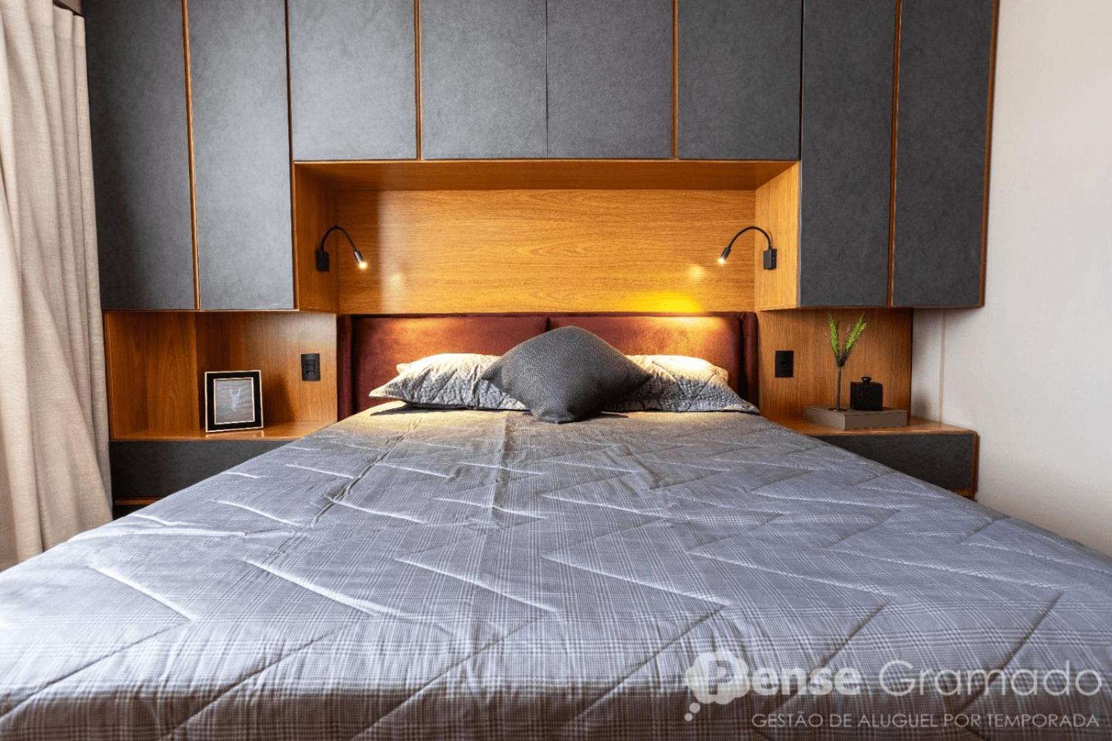 Apartamento 2 Suites - 650M Da Rua Coberta Грамаду Экстерьер фото